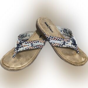 Minnetonka Silverbay Multicolor Aztec Thong Sandals Women’s Size 9 5909288